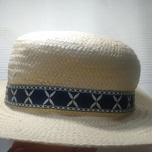 NWT American Eagle OutfittersO/S cream Straw Hat